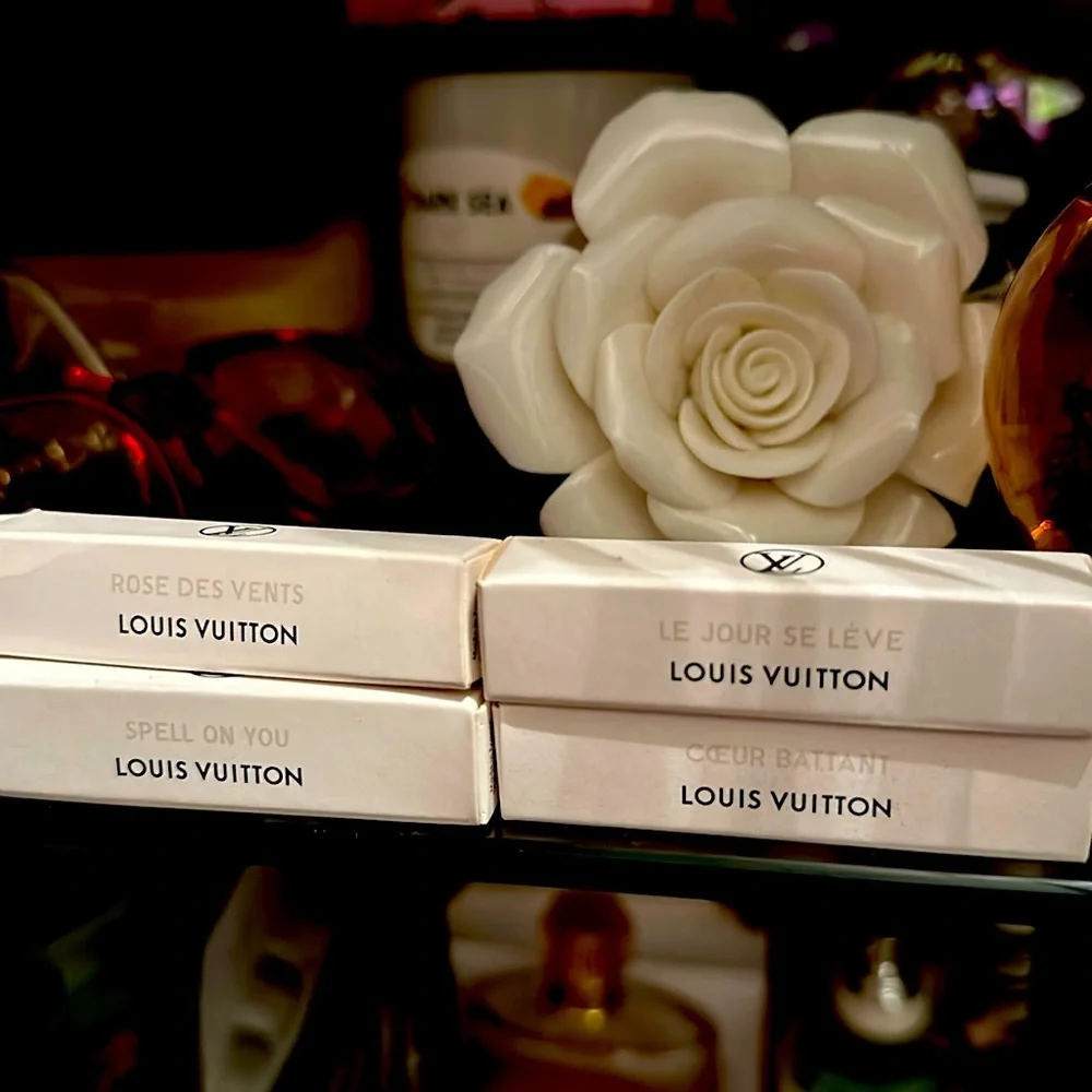 Louis Vuitton Samples - Picture 1 of 2